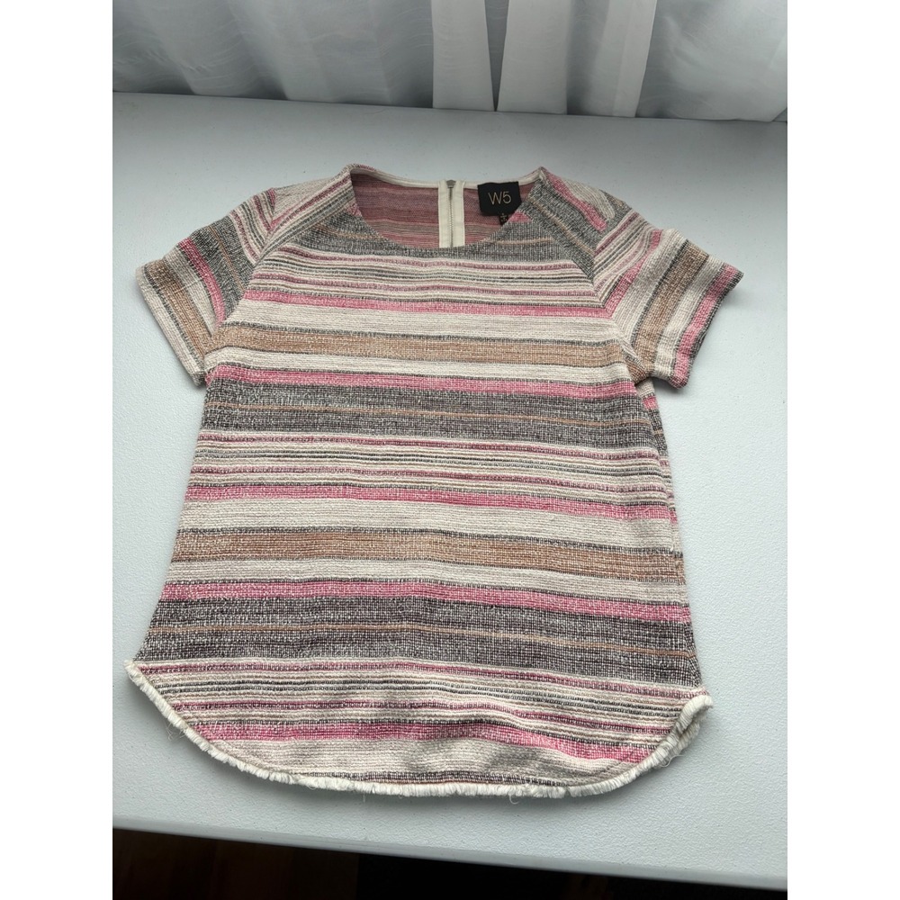 W5 Womens Striped‎ Textured Knit Top Short Sleeve Back Zip Fringe Hem Pink Small